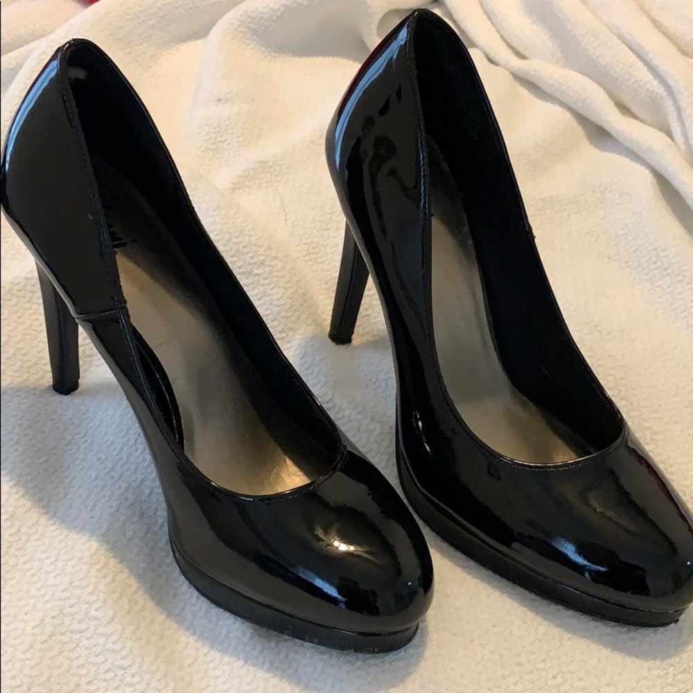 Black heels